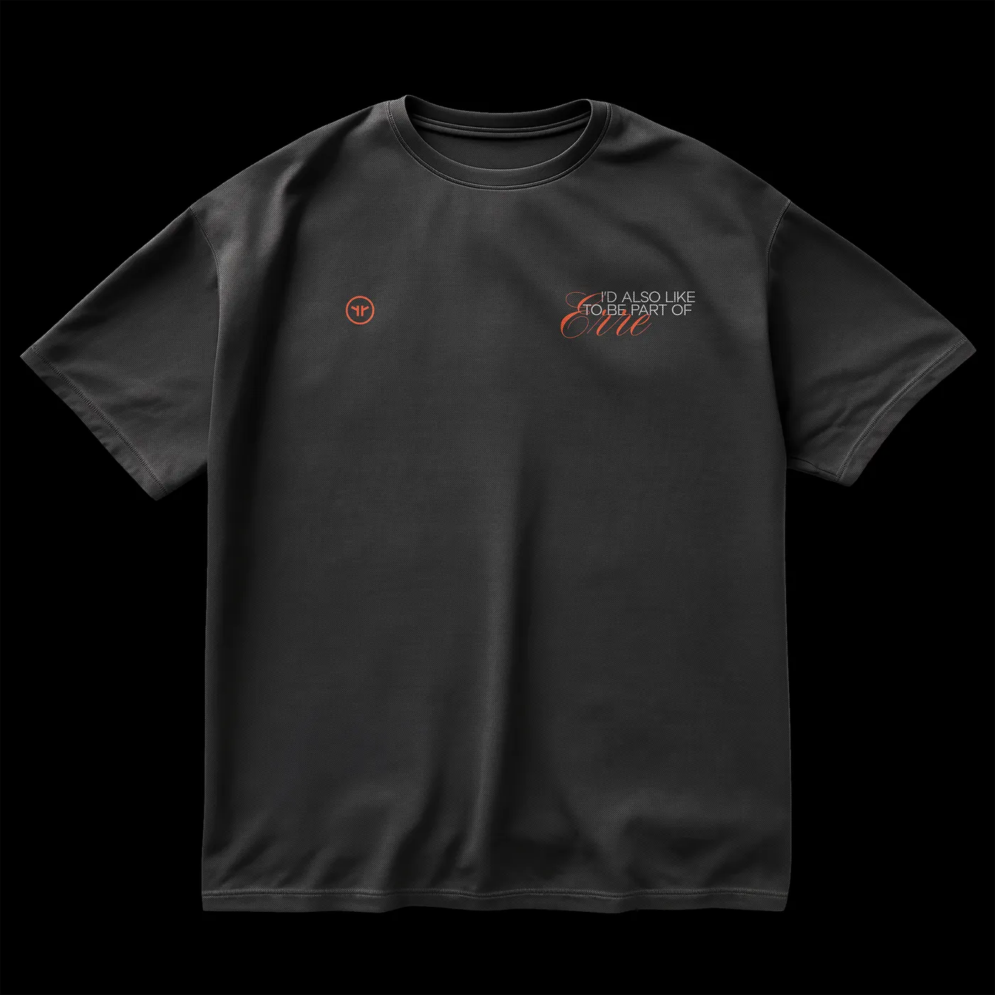 Erre, camiseta negra con el logotipo